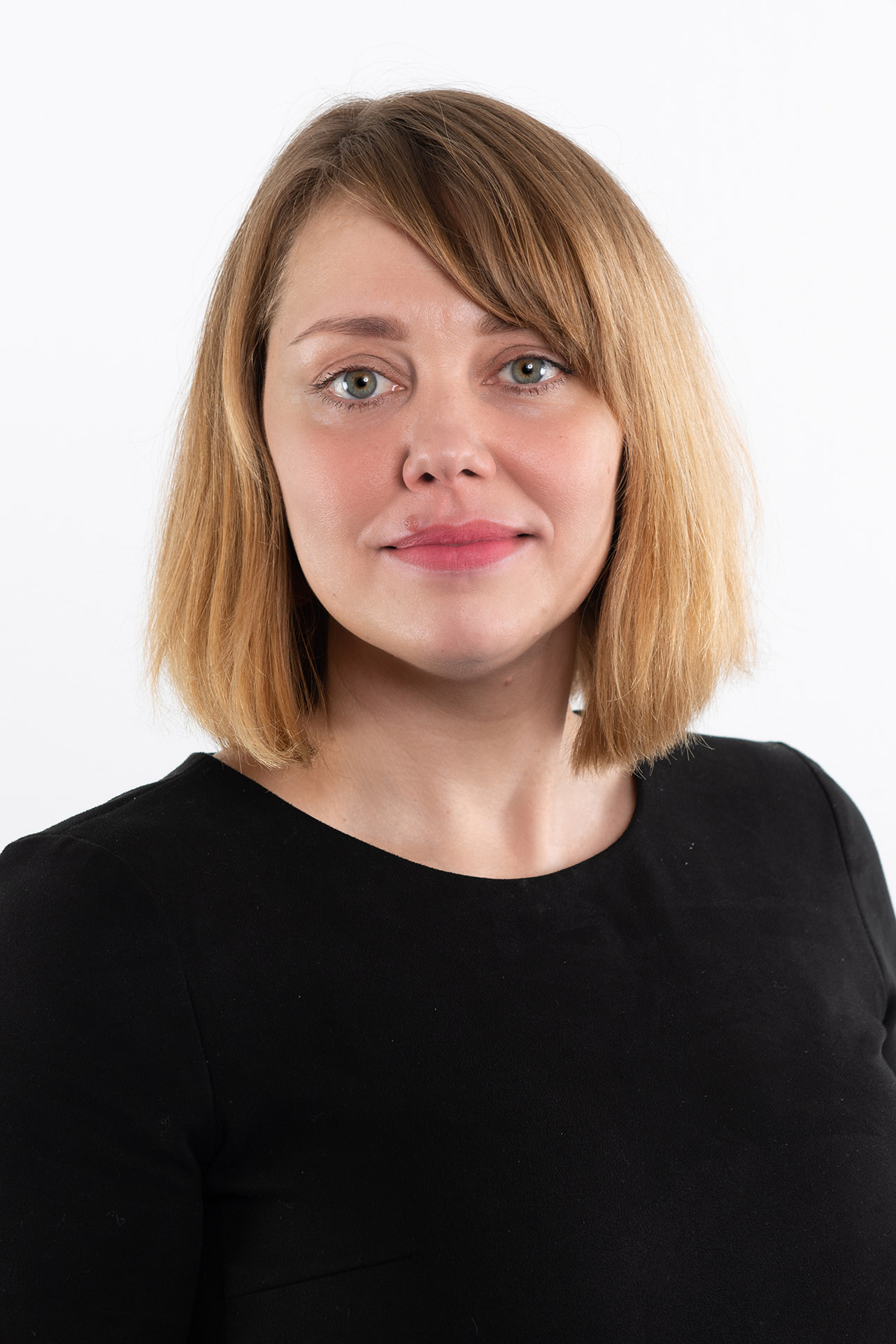 Stephanie Keuchel, Sekretariat